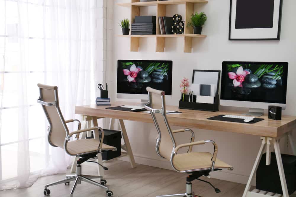 Stylish & Ergonomic Desk Chairs